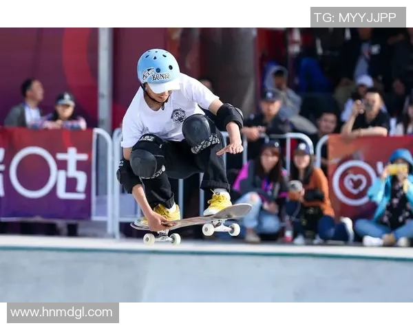 北京极限运动队在世界滑板锦标赛中以86分稳居积分榜首位 北京极限运动队在世界滑板锦标赛中以86分稳居积分榜首位